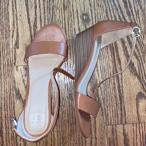 light brown leather heels
